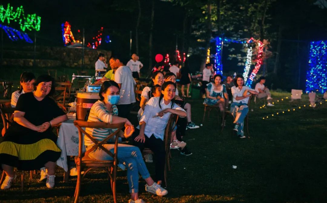 湖南发文拓展文旅综合体消费,鼓励开展夜间消费活动
